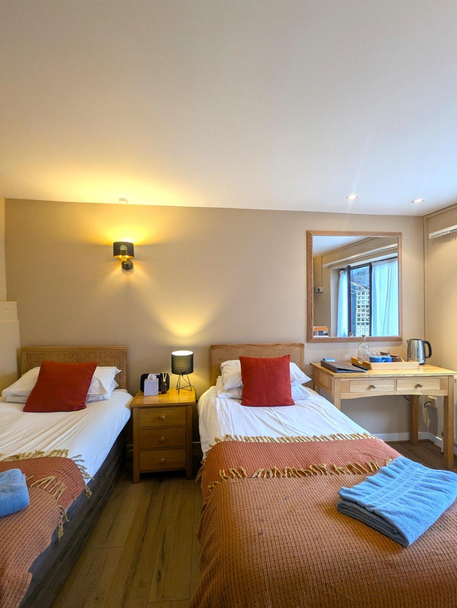 أبينغدون Kingfisher Barn B&B المظهر الخارجي الصورة