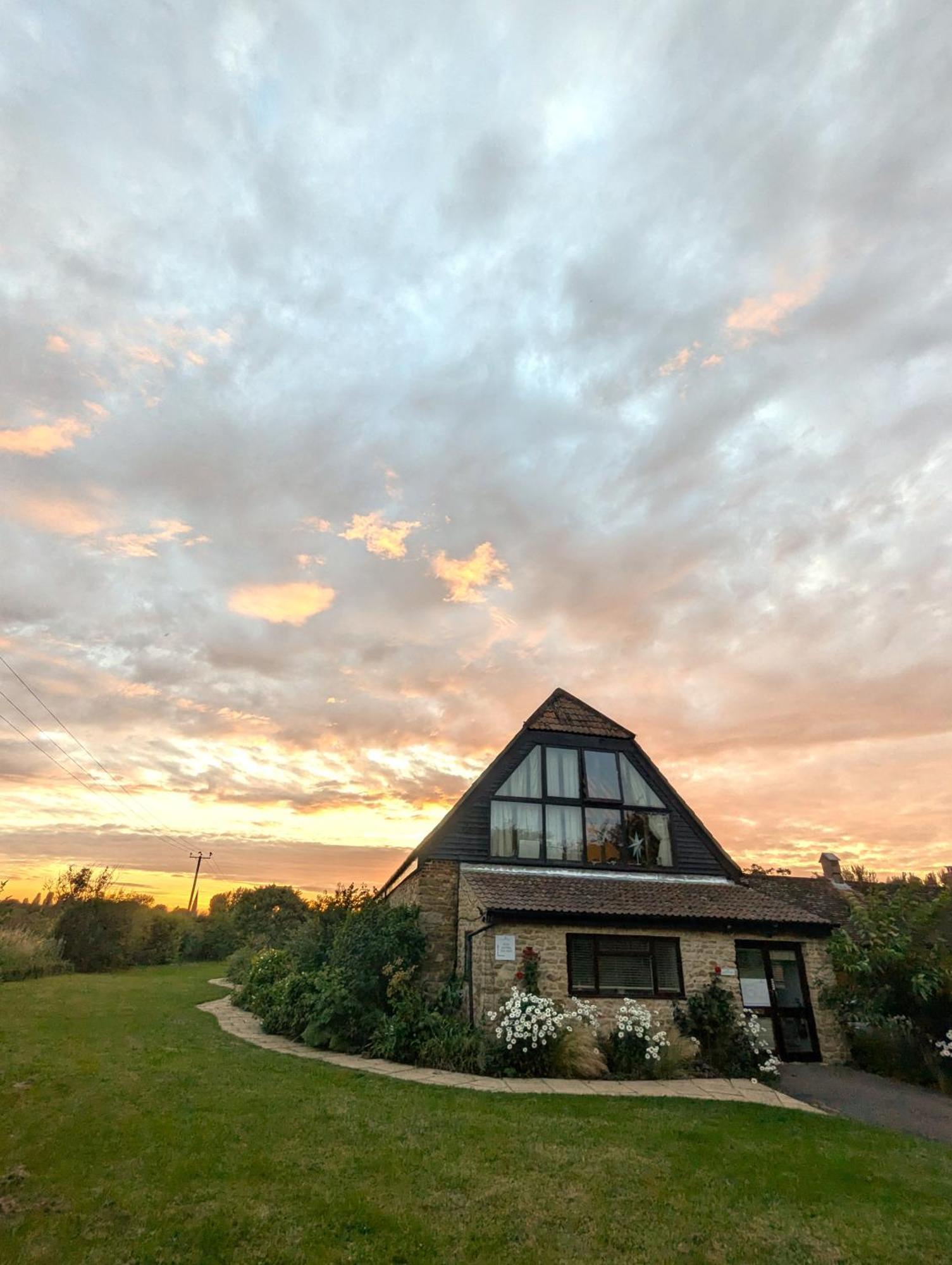 أبينغدون Kingfisher Barn B&B المظهر الخارجي الصورة
